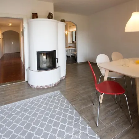Haus Mali
