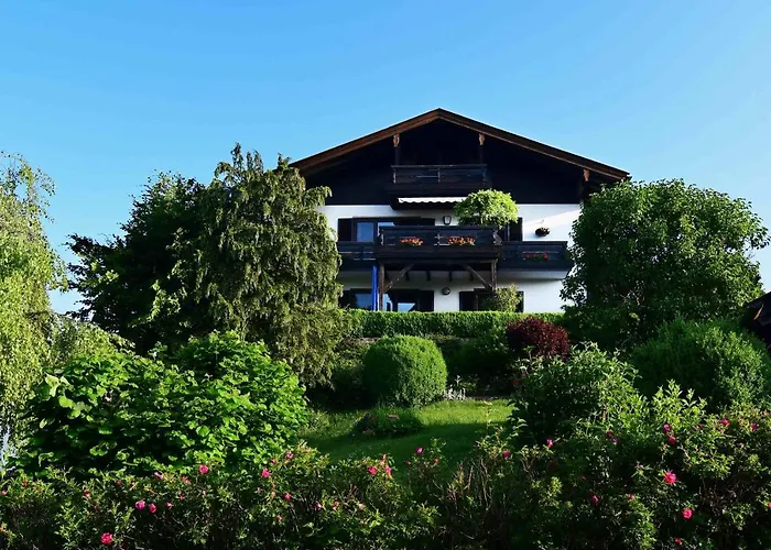 Haus Mali Lägenhet Chieming